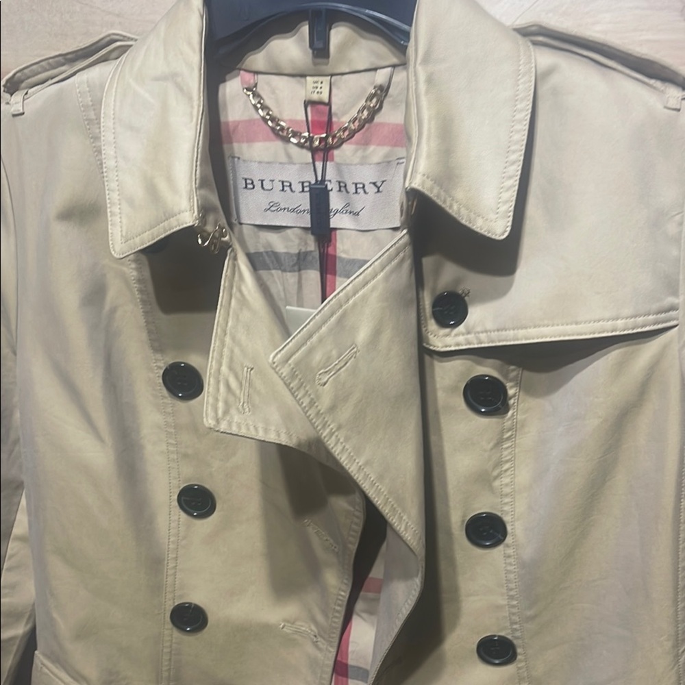 Burberry Beige Women's Trench Coat